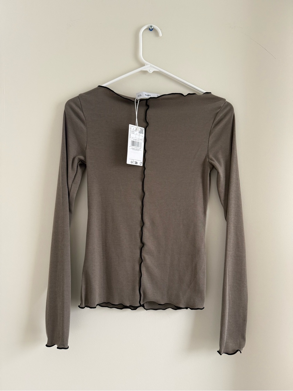 Mango Taupe Long-Sleeve Lettuce-Edge Ribbed Knit Tee- S- NWT